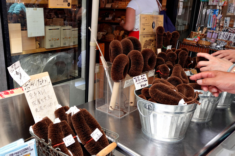 Tokyo: Guided Tour of Japan's Largest Fish Market in Tsukiji 한국어 가능한 일본인 가이드와 떠나는 츠키지 맛집 도보 투어