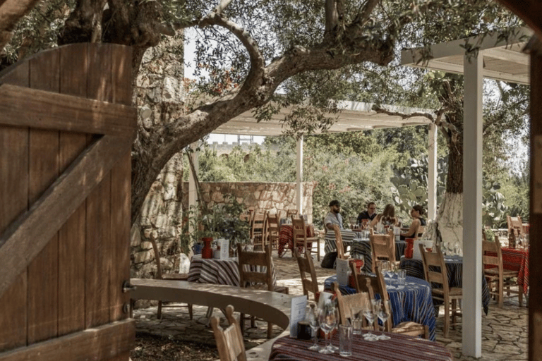 Chania Luxury Jeep Safaris : Secrets de dégustation de vin et d'huile d'oliveJeep Premium