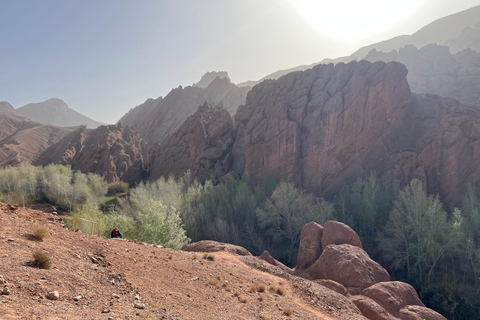 2 Days Trip From Marrakech To Ouarzazate & Dades Valley 2 Days Shared Tour : Marrakech To Ouarzazate & Dades Valley