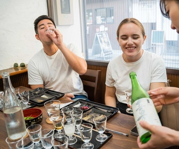 Kyoto: İçeriden Sake Deneyimi ile 7 Tadım ve Atıştırmalıklar