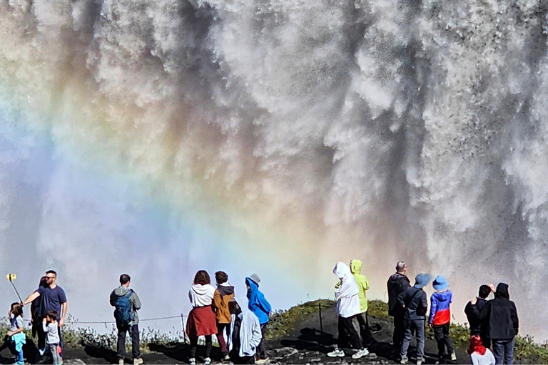 From Akureyri: Lake Mývatn & Dettifoss Private Tour