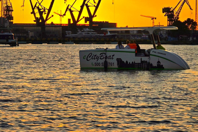 Gdańsk: Eko Rejs po Motławie o zachodzie słońca z Prosecco