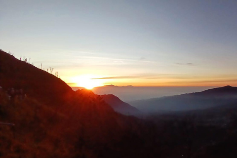 From Yogyakarta: Tumpak Sewu & Mount Bromo Sunrise Tour Shared Tour With Lodging and Entry Ticket