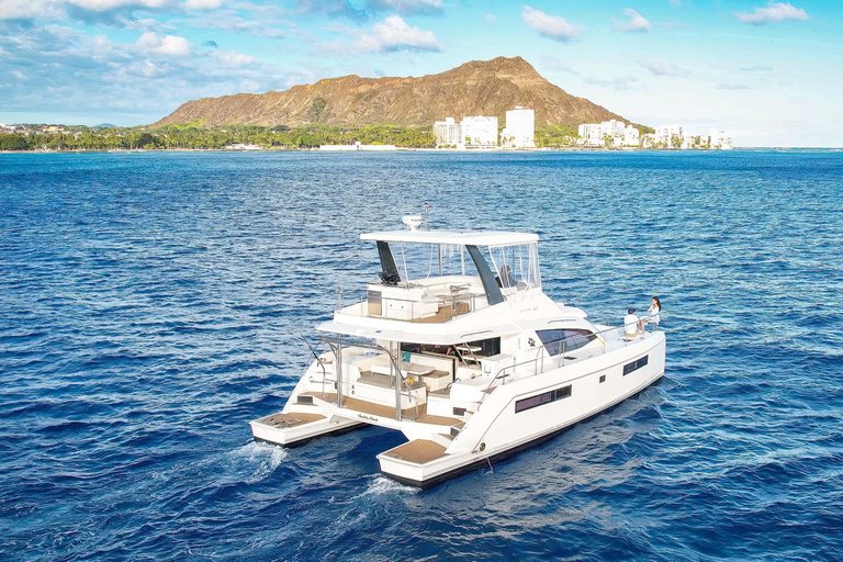 Waikiki Exclusive Snorkel + Lunch