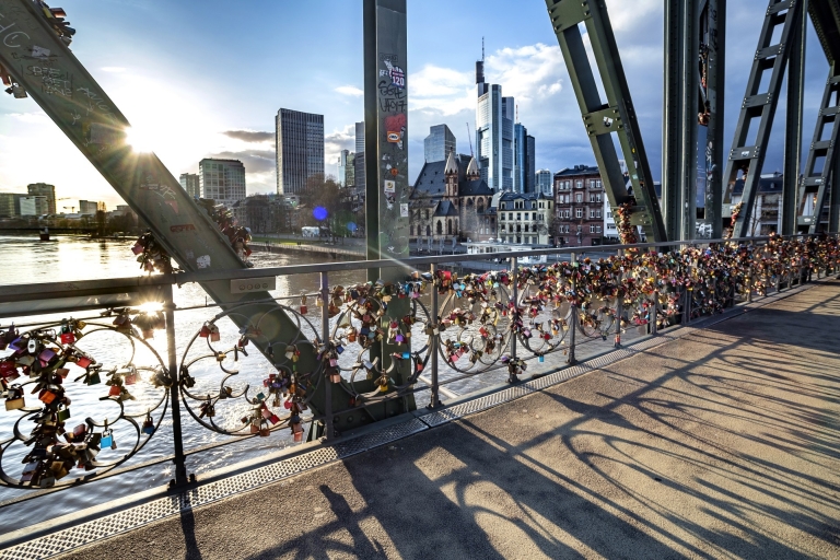 Familienfreundlicher historischer Rundgang durch Frankfurt3 Stunden: Altstadt & geführte Rundfahrt