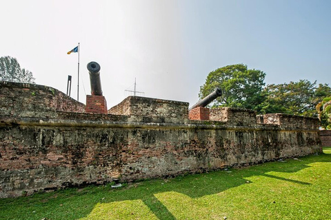 بينانغ: أبرز معالم مدينة جورج تاون وجولة متحف "أب سايد داون"