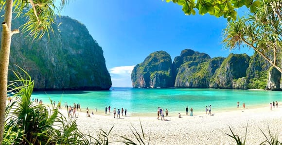 Krabi: Phi Phi Islands Sunset Tour with BBQ Dinner + Plankton