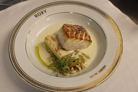 Rio de Janeiro: Roxy Dinner Show - Dinner + Drink & Show