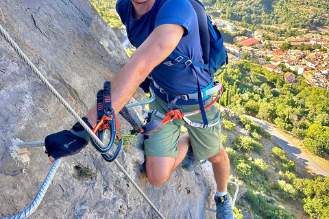 Granada: Via Ferrata Guejar Sierra "La Araña".