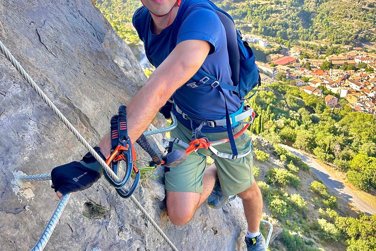 Granada: Via Ferrata Guejar Sierra "La Araña".