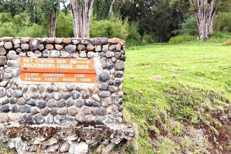 Da Nairobi: Escursione di un giorno sul Monte Kenya con trasferimenti