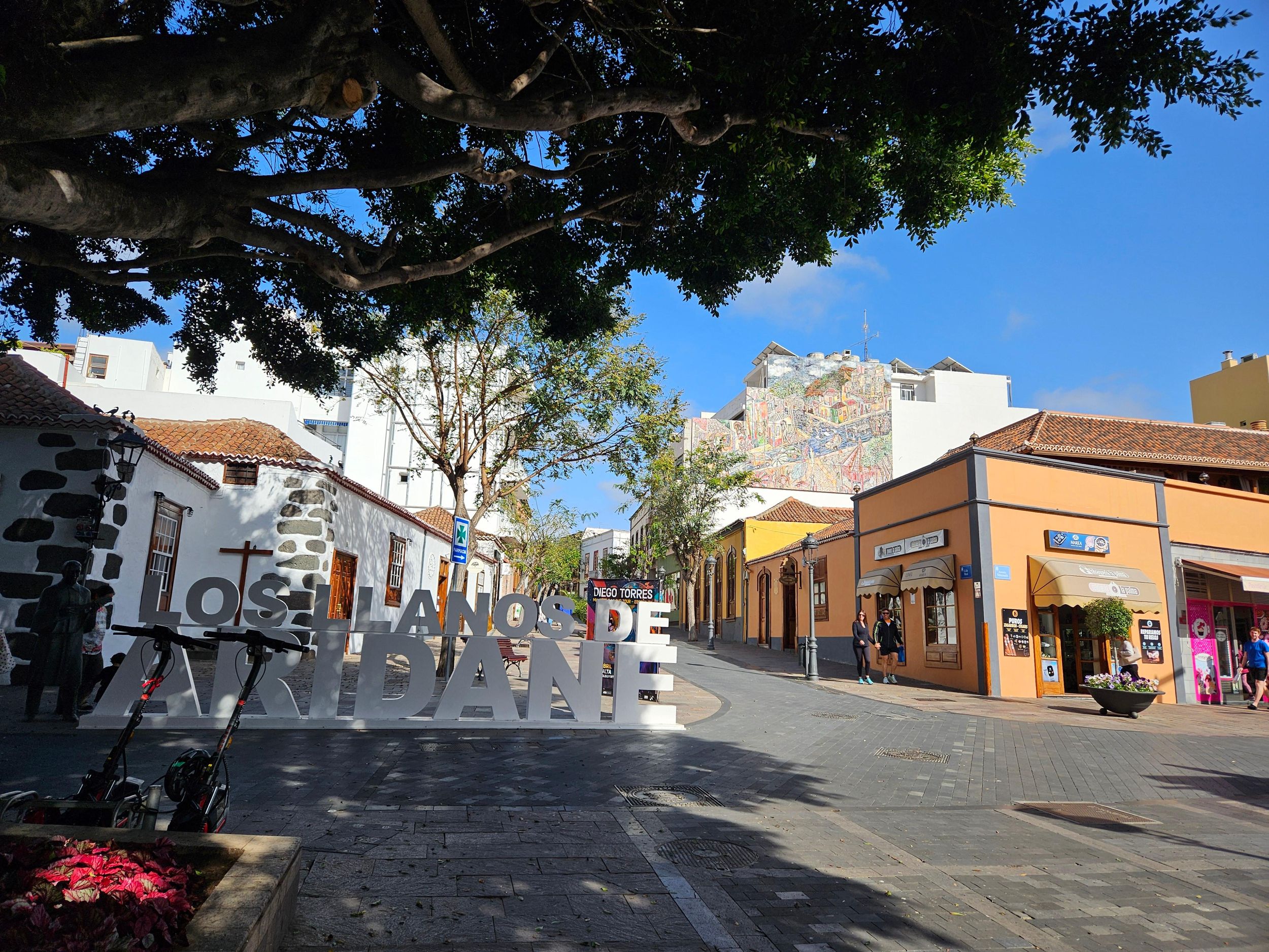 Los Llanos de Aridane: Kunst- und Kulturroute unter freiem Himmel. CEMFAC-Museum