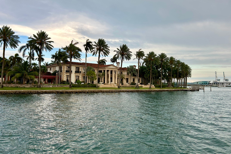 Miami: Passeio de barco &quot;Millionaire Homes&quot; com bar Mojito a bordo