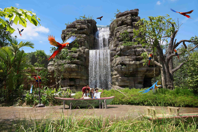 Singapore: Bird Paradise Entry Ticket with Hotel Transfer