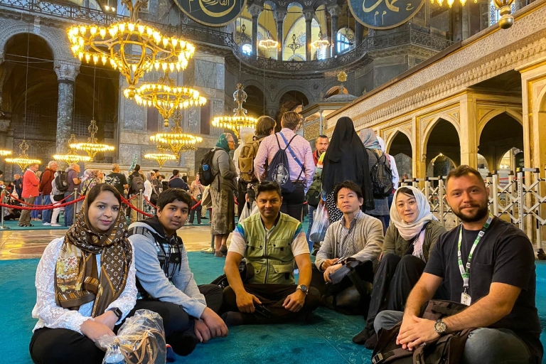 Istanbul: Magnificent Mosques of Istanbul Walking Tour Private Tour