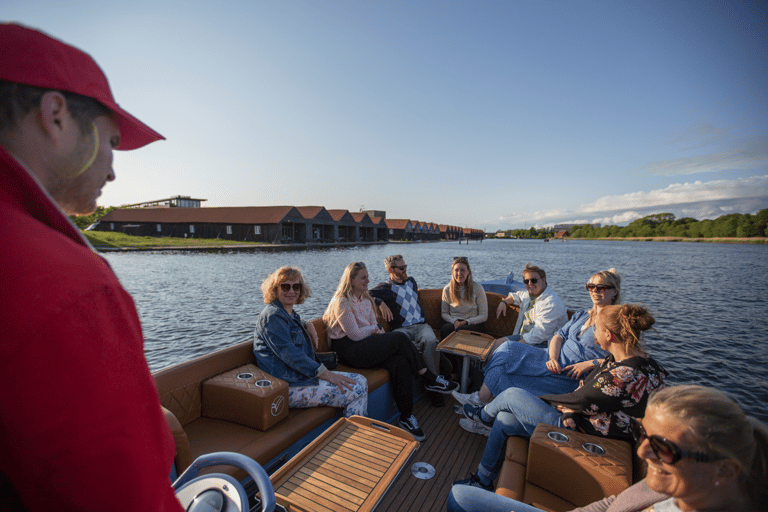 Copenhagen: Guided Canal Tour by Electric Boat Copenhagen: Private Guided Canal Tour by Electric Boat