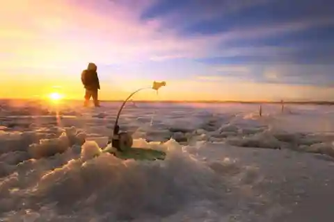 Rovaniemi: vintertur med isfiskeri