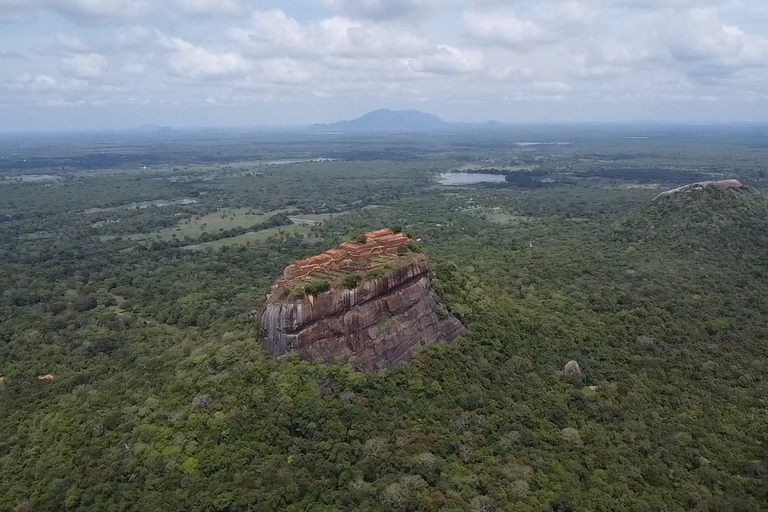 Sigiriya / Pidurangala & Dambulla Caves Tour by Local Expert