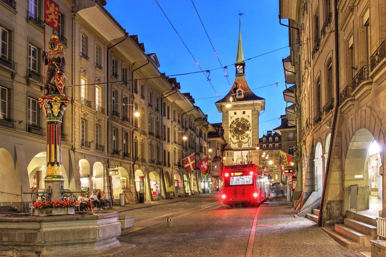 Il meglio di Berna: Tour privato a piedi con un abitante del luogoTour privato della città a piedi - 2 ore