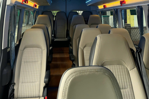 Private Car: Noi Bai Airport (HAN) / Ha Noi To Sapa MPV/SUV (4 people + 4 bags) - Comfortable class