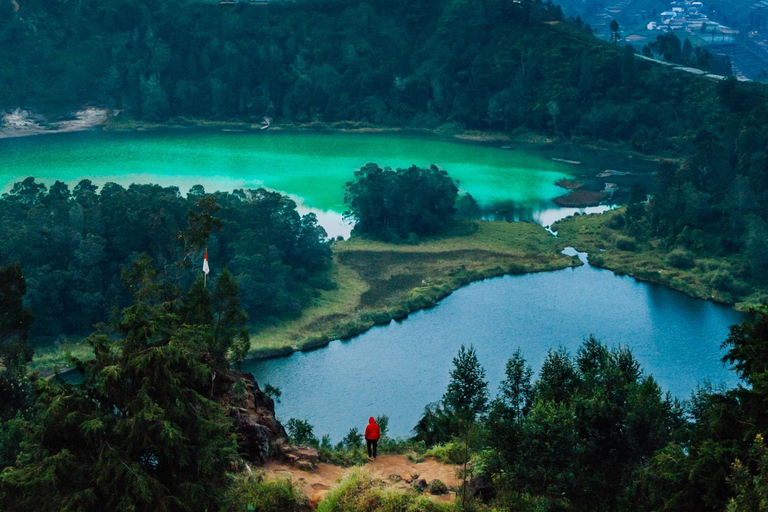 de Yogyakarta: Dieng, El Abrazo del Alba y Tesoros Culturales