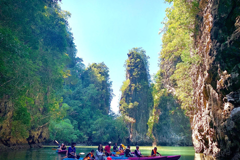 Krabi: tour in kayak delle mangrovie nascoste con extra opzionaliTour guidato di un giorno intero in kayak con pranzo e massaggio