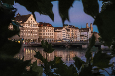 Zurich Old Town: Photo, History & Hidden Gems (2hrs) Zurich Old Town: A Photo & History Walk (2hrs)