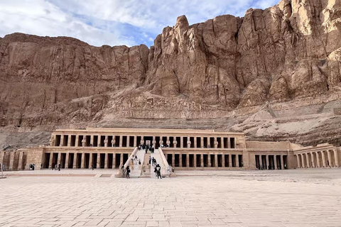 From Hurghada: Luxor Tailor Made Private Tour with Guide