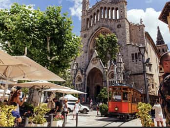 From Alcúdia: Soller Train and Tram Half Day Tour