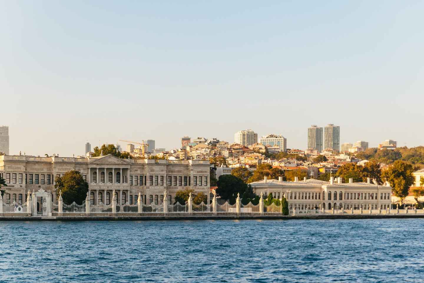 Istanbul: Dolmabahce Palace and Harem Fast-Track & Audio