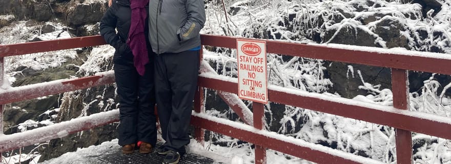Chutes du Niagara, NY : Chutes du Niagara en hiver avec visite des grottes et des gorges