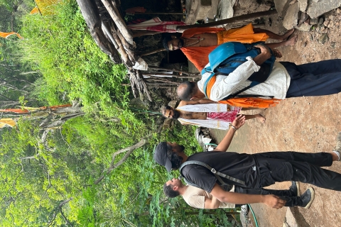 Excursión secreta de senderismo a la tribu Bheel de Rajastán
