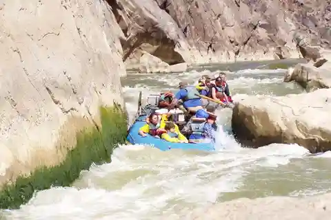 Moab Full-Day White Water Rafting Tour in Westwater Canyon