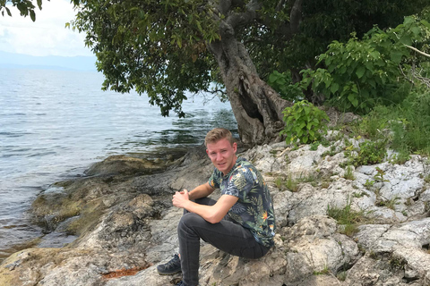 Kigali: Lake Kivu Boat Tour with Hot Springs & Lunch Kigali: Lake Kivu Boat Tour with Hot Springs & Lunch