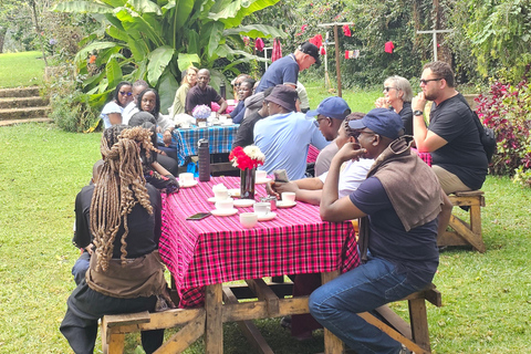 Nairobi: Limuru Tea Farm & Sensory Garden Tour