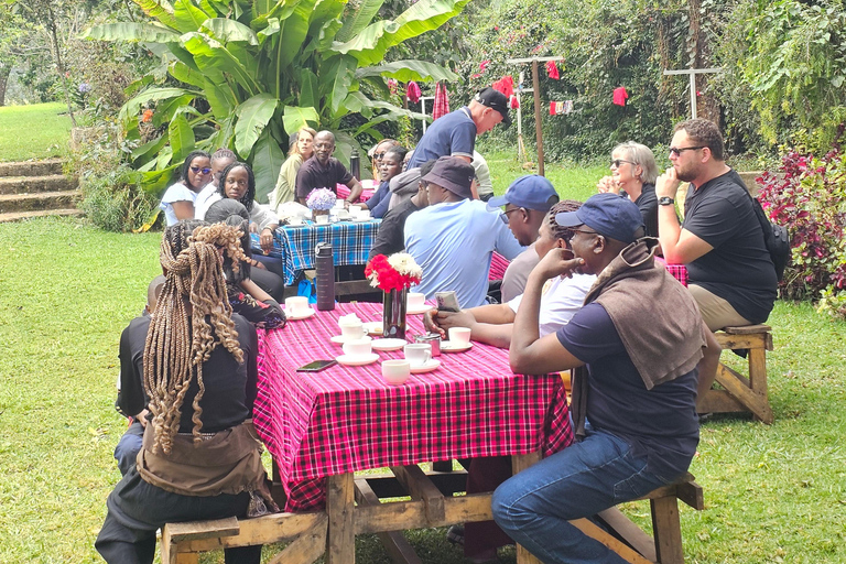 Nairobi: Limuru Tea Farm & Sensory Garden Tour