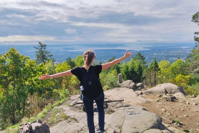 Oslo: Scenic Forest Walk with Coffee and Bonfire Waffles