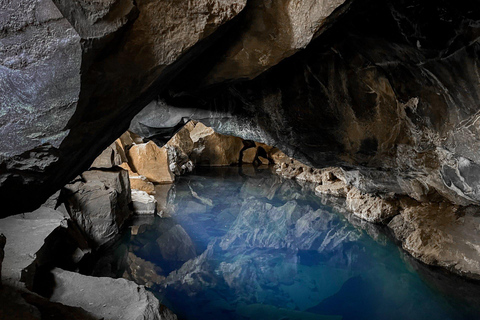 PRIVÉ Chute d&#039;eau de Godafoss, Myvatn et bainsGroupe de 8 personnes maximum