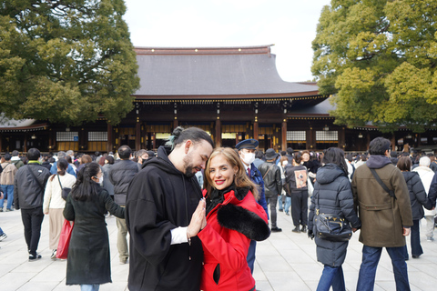 Tokyo: Private Customised Guided City Tour with Photographer
