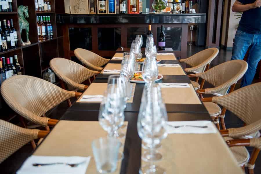 Funchal: Portugiesische Madeira-Weinprobe mit Sommelier. Foto: GetYourGuide Funchal: Portugiesische Madeira-Weinprobe mit Sommelier. Foto: GetYourGuide