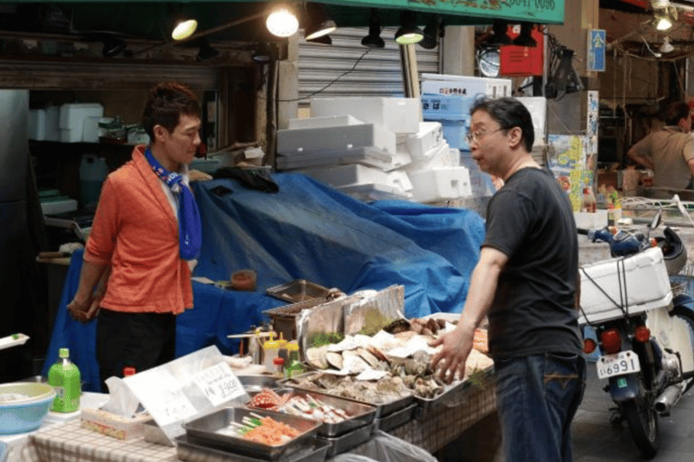 Osaka: Private Full-Day Tour with Pickup and Drop-Off