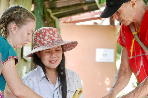 Expérience exclusive d&#039;une demi-journée avec une famille d&#039;animaux géants