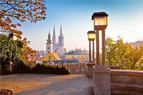 Bratislava: Traslado privado a Zagreb o de Zagreb a BTS