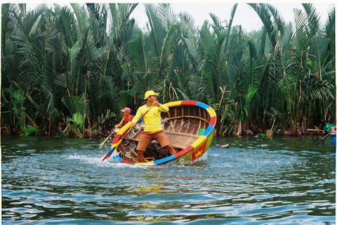 Da Nang: Cam Thanh Coconut Village and Hoi An by Night Tour Private Car from Da Nang to Hoi An - 2 way