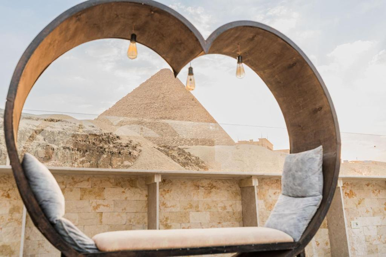Giza: Private Half-Day Pyramids with Lunch at Villa Khufu