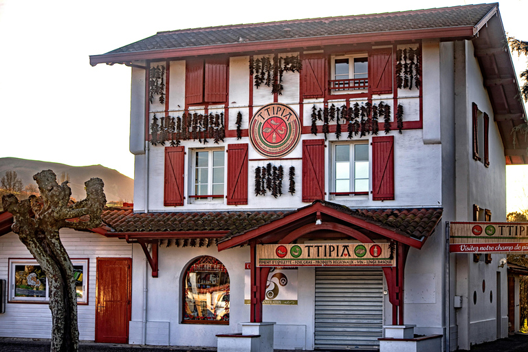 Excursion to the villages of the French Basque Pyrenees: Espelette, Ainhoa, and Sare Spanish tour from Bilbao