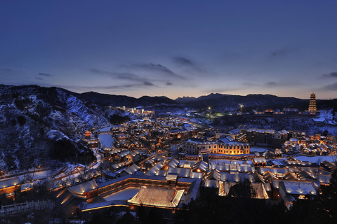 Beijing Gubei Water Town Tickets und andere OptionenGubei Wasserstadt und Simatai Mauer Tour mit privatem Transfer