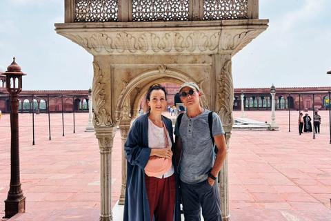 Delhi: Old & New Delhi Full-Half Day Tour Options Available Full Day Tour with Guide Only - (Without Car & Driver)