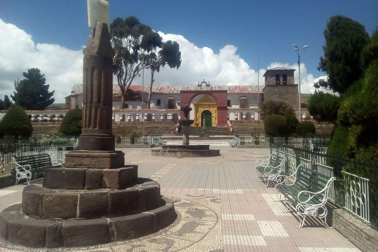 Puno : Route des Aymaras et Château Titicaca |Entrée|