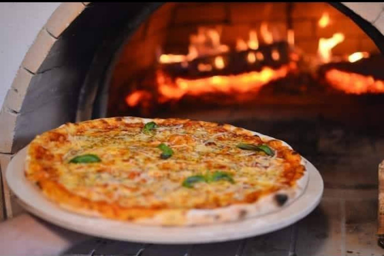 Tbilisi: Pizza and Khachapuri Cooking Class with Wine